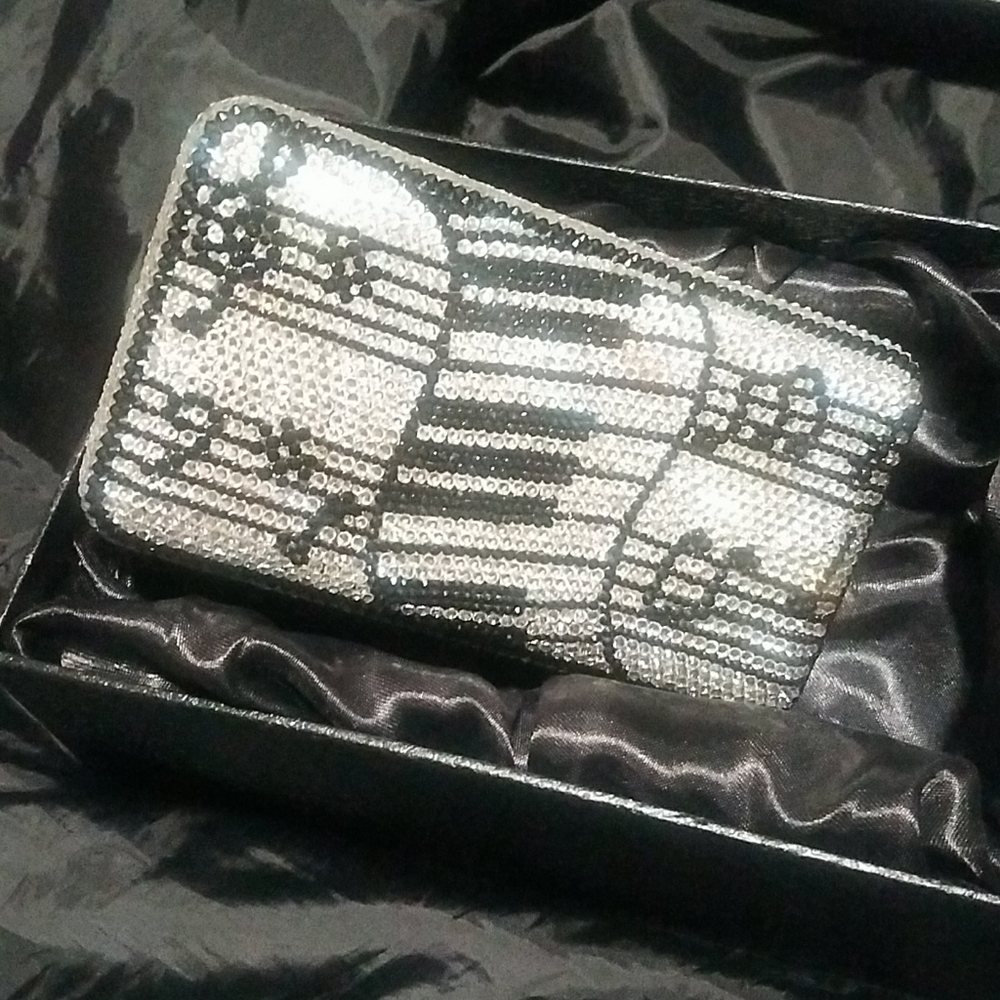 Swarovski Crystals Cluth,  Handcrafted purse with Music motif